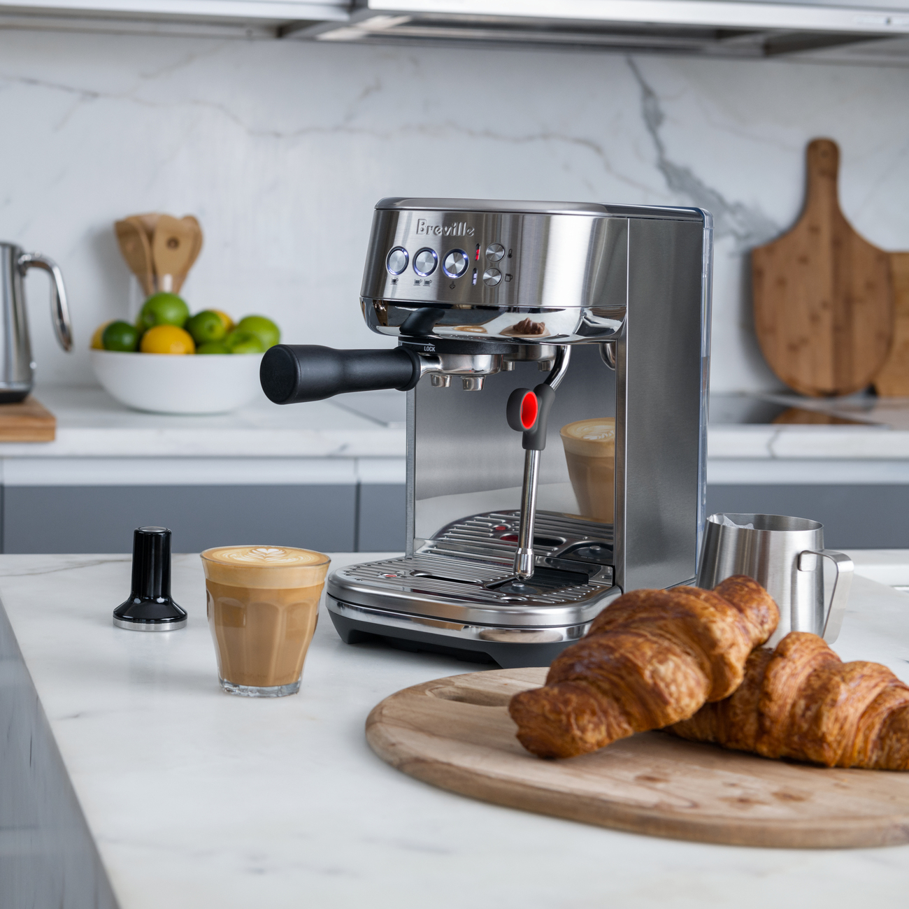 breville-bambino-plus angle